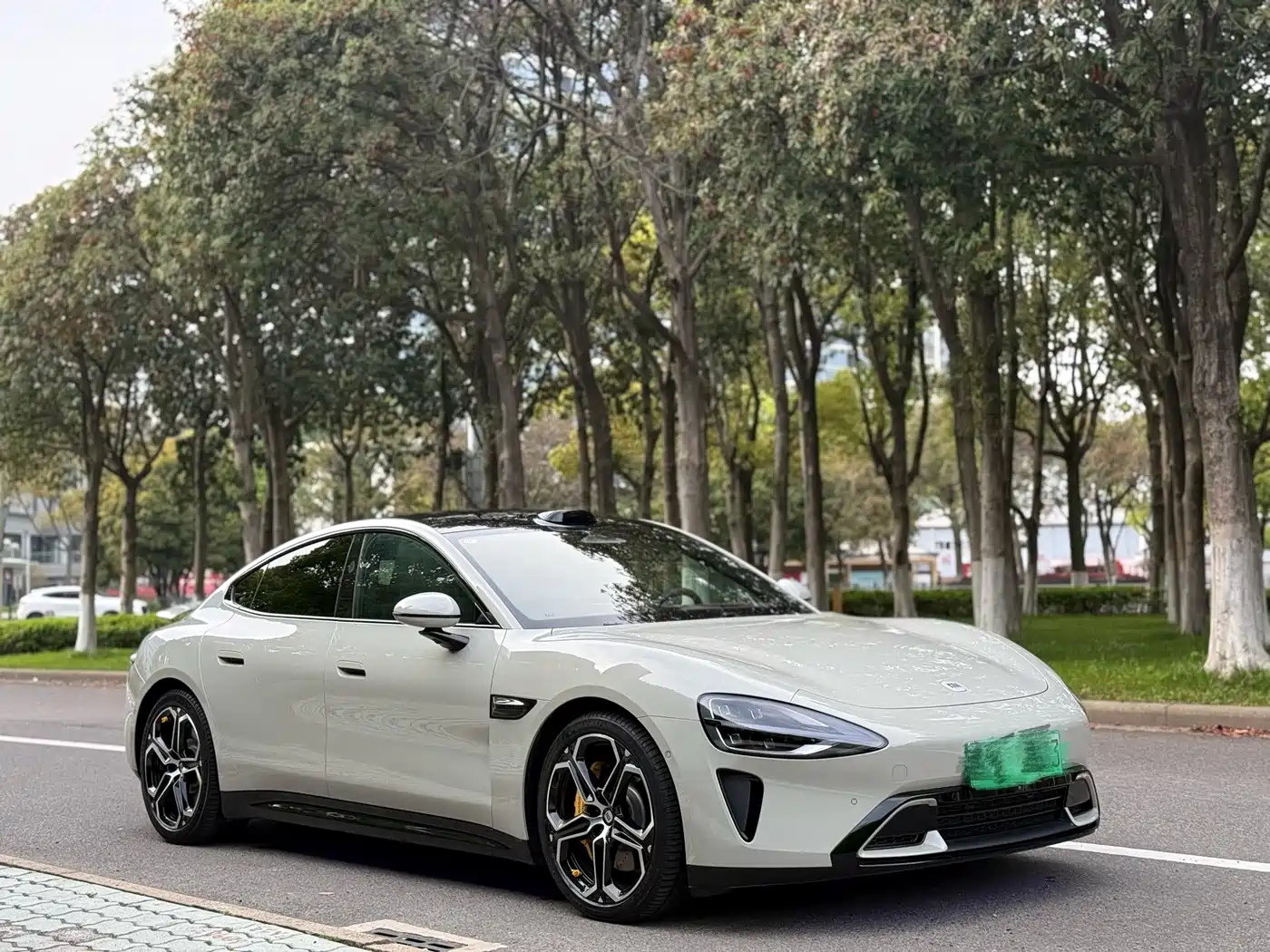 XIAOMI CAR XIAOMI SU7