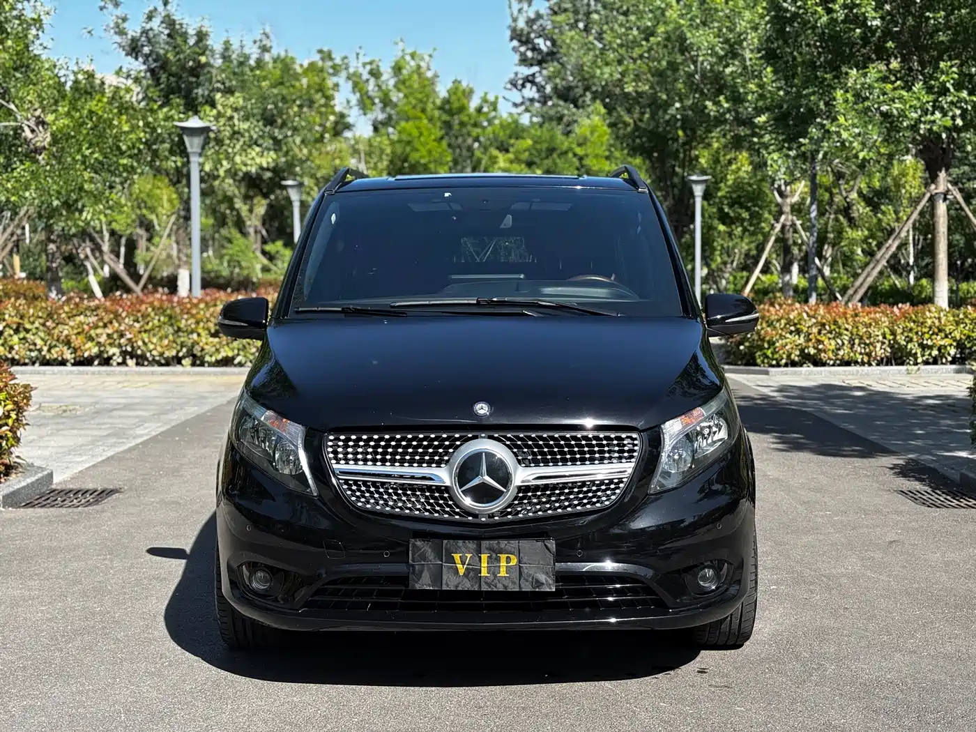 Mercedes-Benz Vito 2021 2.0T Business Edition 7-seater фото 2