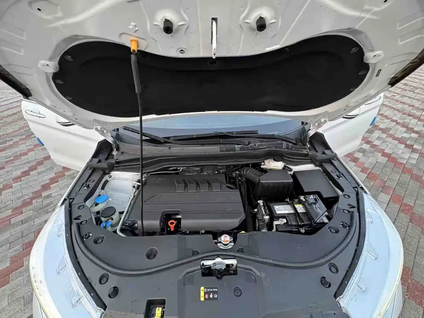 Haval M6 2023 PLUS 1.5T Manual Luxury Smart Connect фото 14