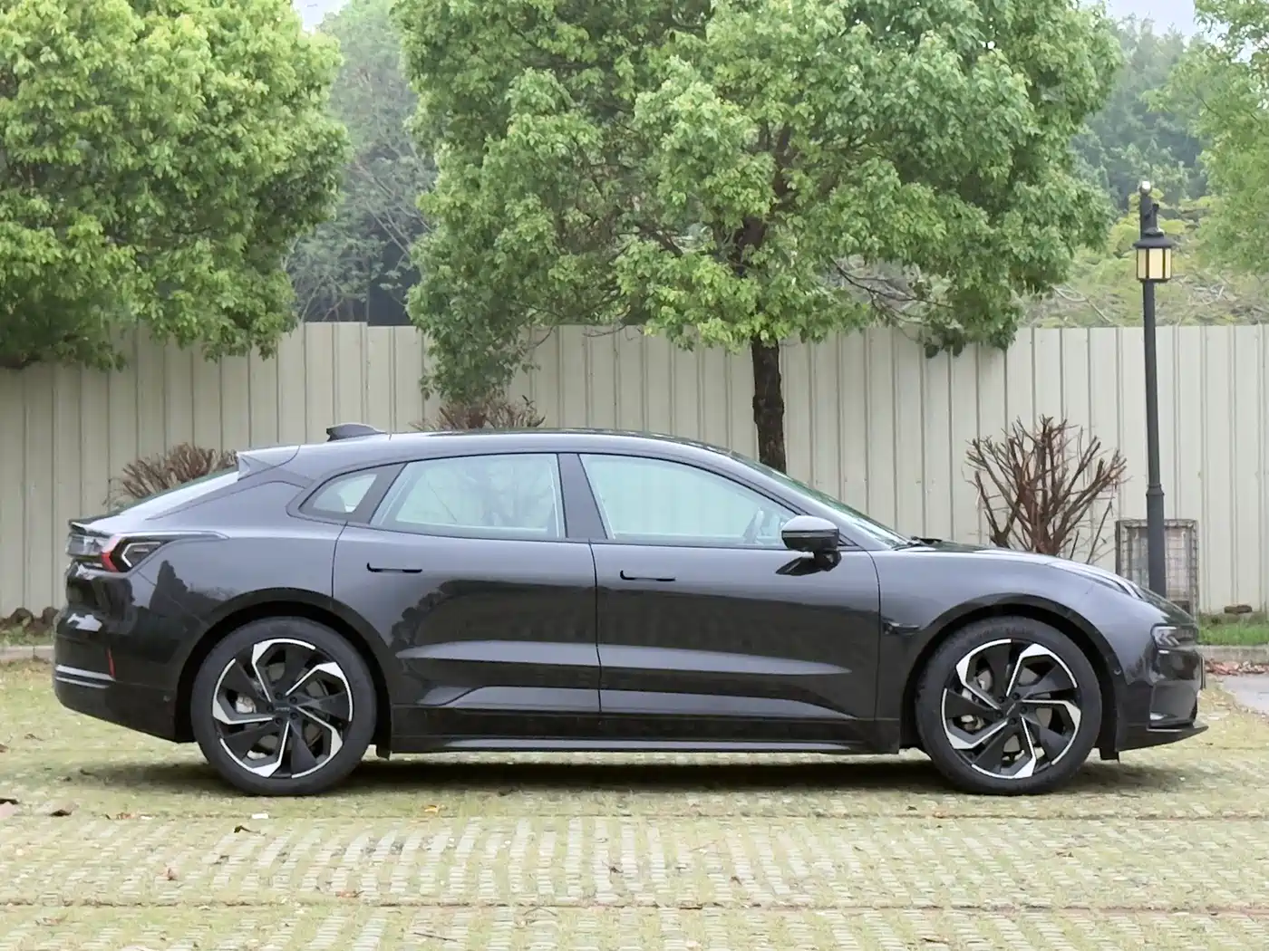 ZEEKR EXTREME KRYPTON 001