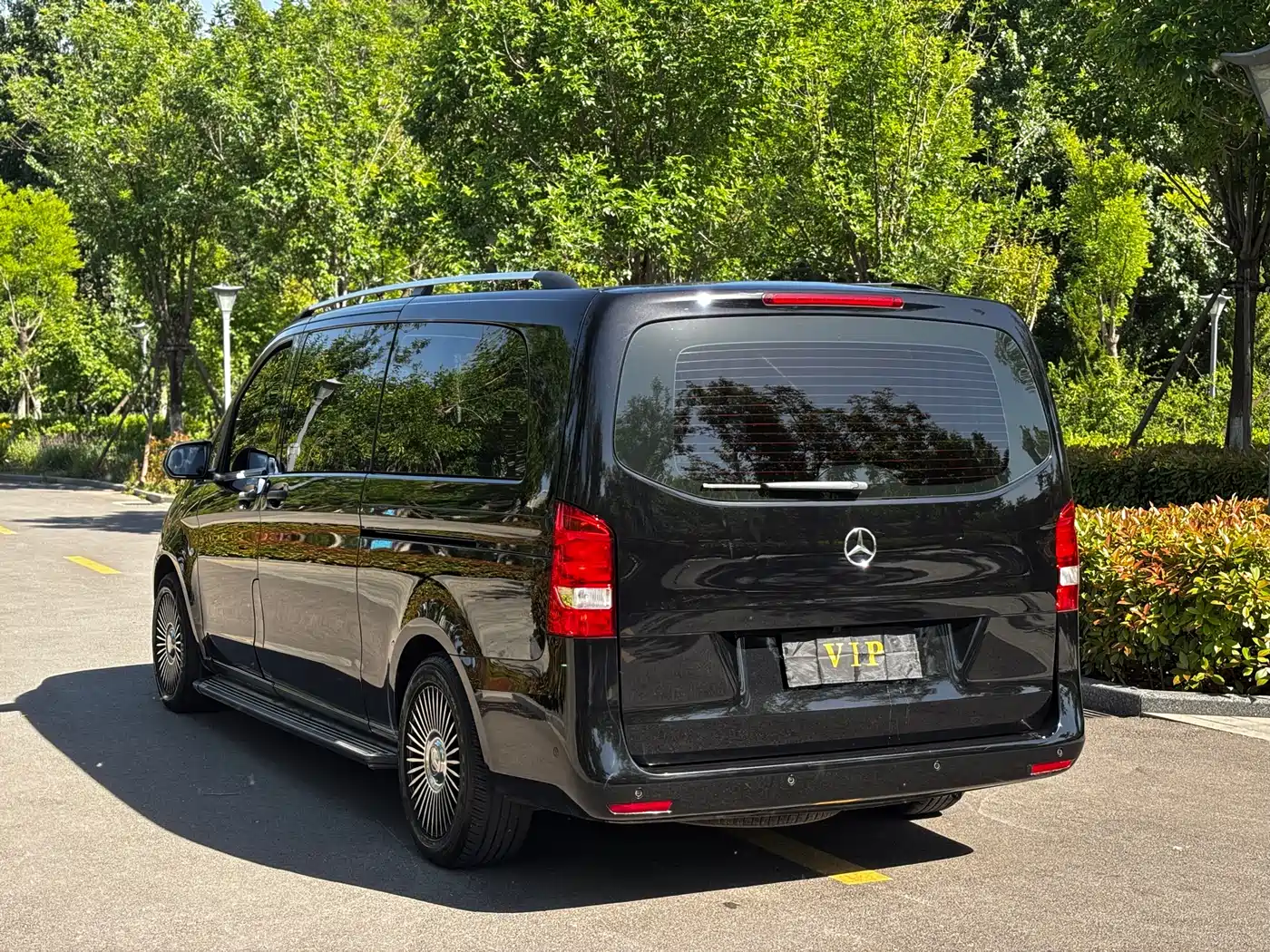 Mercedes-Benz Vito 2021 2.0T Business Edition 7-seater фото 11
