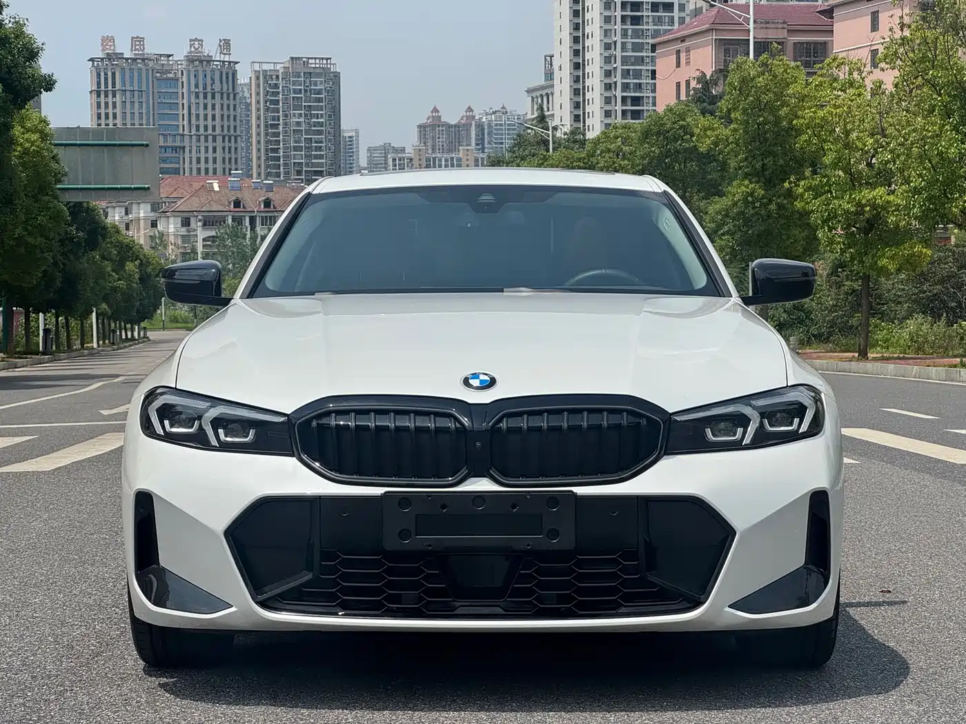 Фото 2 - BMW 3 Series