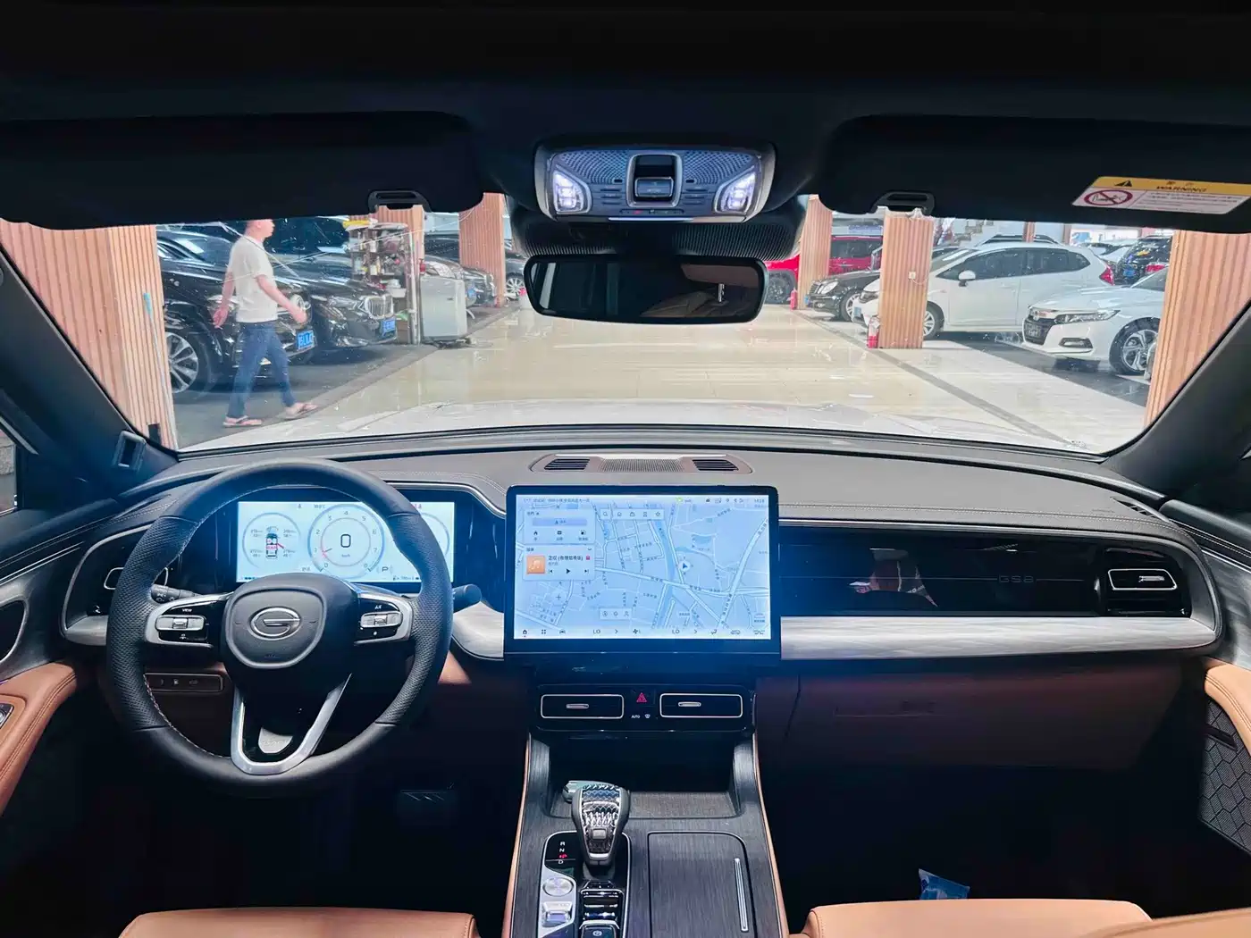 GAC Trumpchi Trumpchi GS8 2025 2024 Navigator Series 2.0TGDI 2WD Luxury Smart Connect Edition
