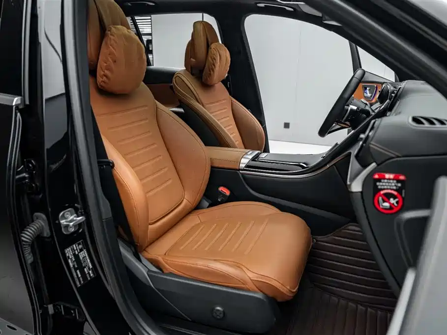 Mercedes-Benz GLC 2023 GLC 260 L 4MATIC Luxury 7-Seater фото 21