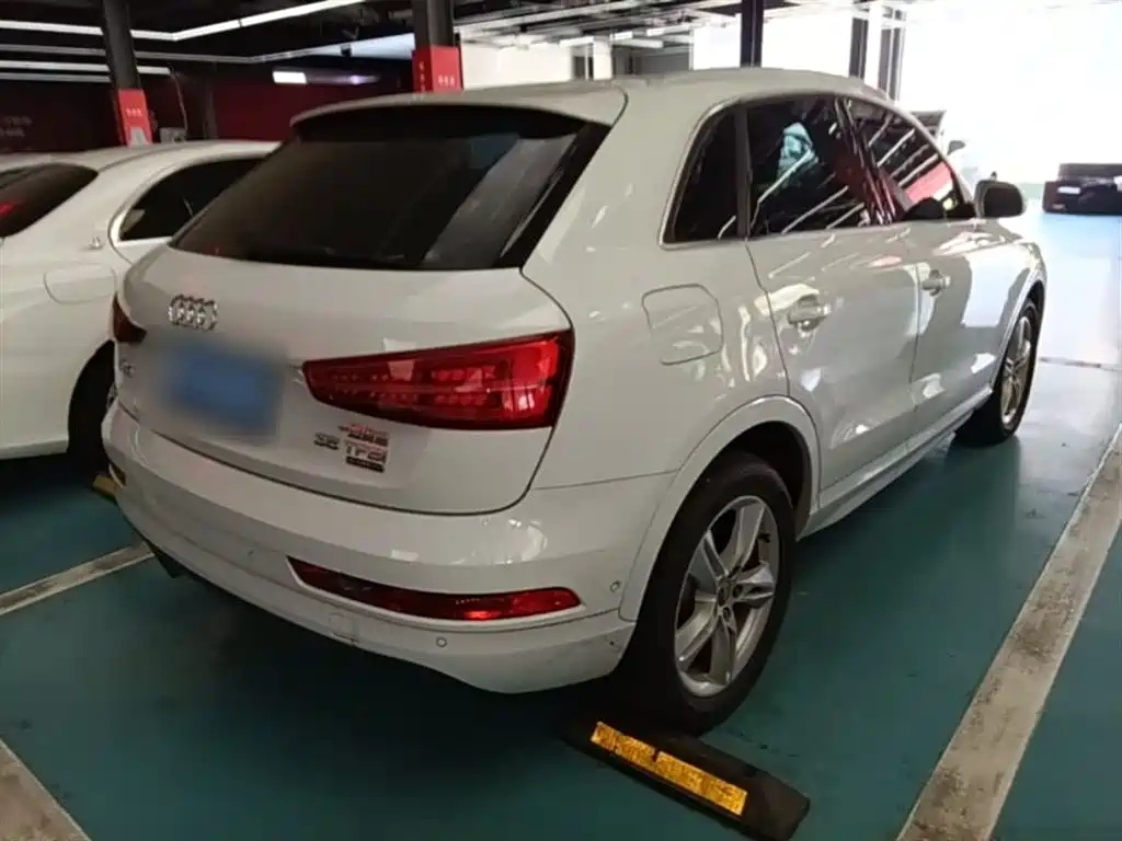 Audi Q3 2017 35 TFSI quattro AWD Sport фото 7