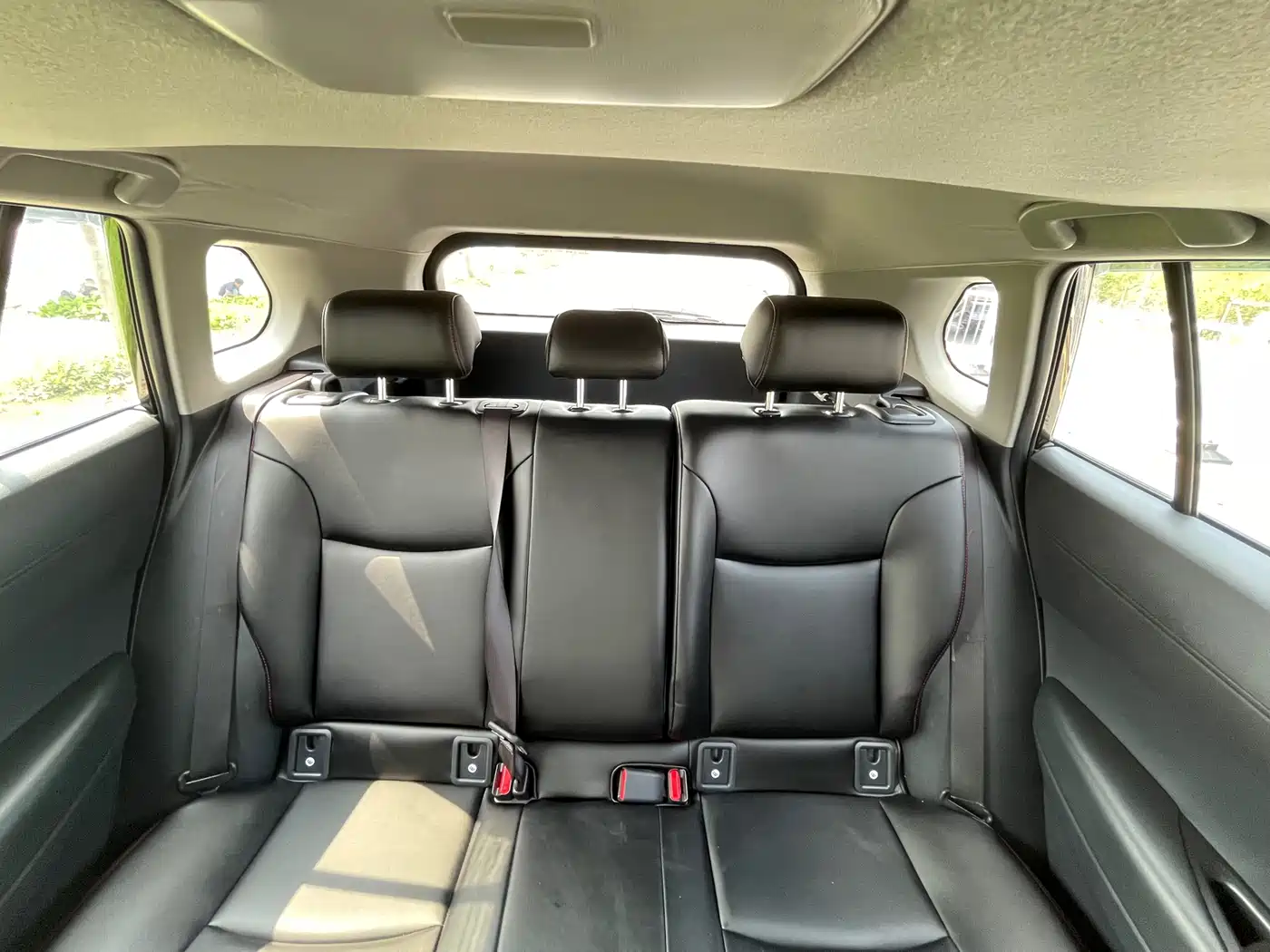 Toyota Frontlander 2024 2.0L Smart Hybrid Dual Engine Leading Edition фото 25