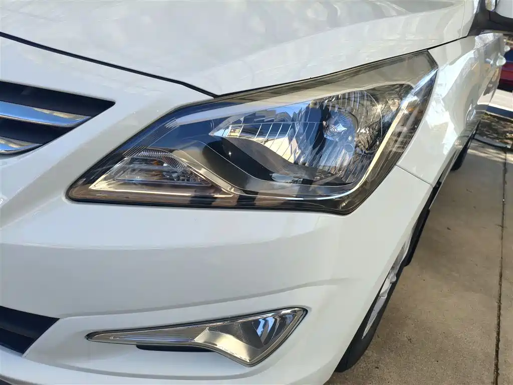Hyundai Verna 2016 1.4L Automatic Smart GLS фото 24