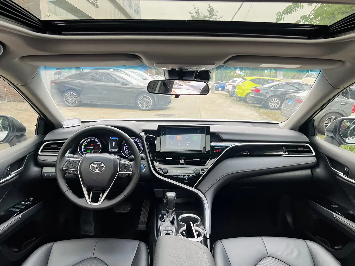 Toyota Camry 2021 Hybrid 2.5HGVP Leading Edition фото 13
