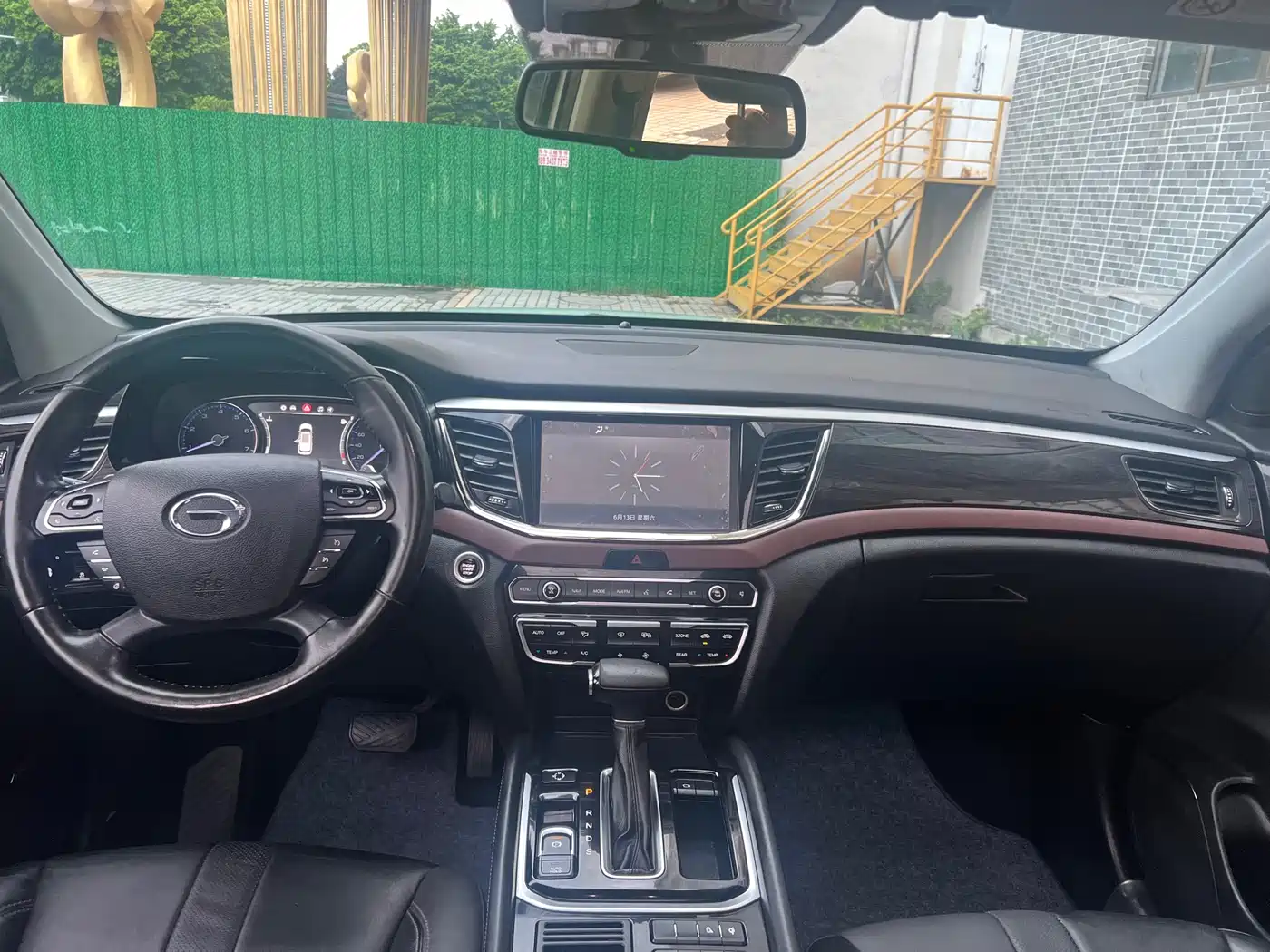 GAC Trumpchi Trumpchi GS8 2017 2017 320T 2WD Luxury Smart Connect (7-seater)