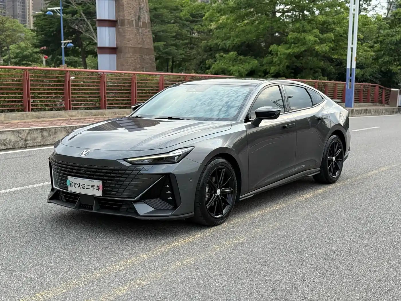 CHANGAN UNI-V
