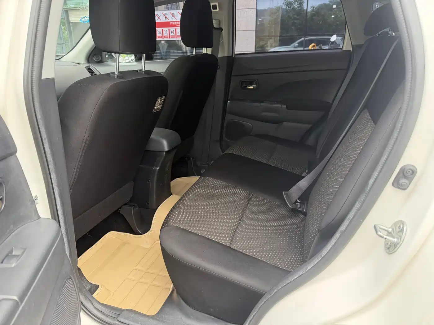 Mitsubishi ASX 2013 2.0L CVT 2WD Elite фото 8