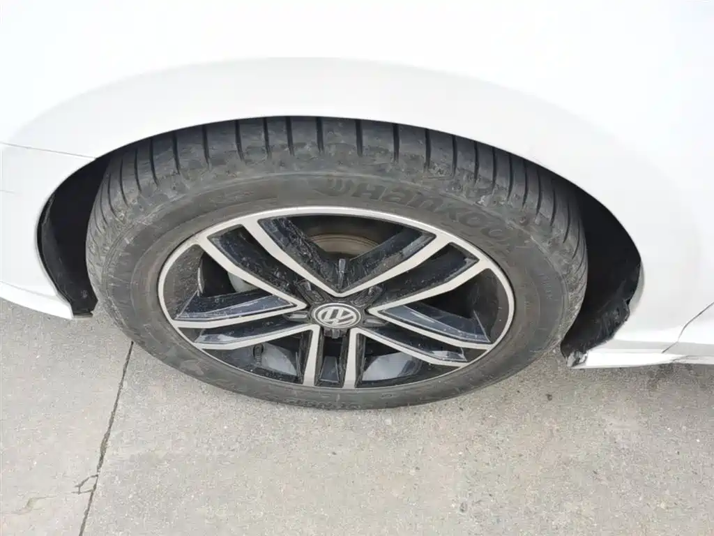 Volkswagen Lamando 2019 280TSI DSG Comfort Edition China VI фото 23
