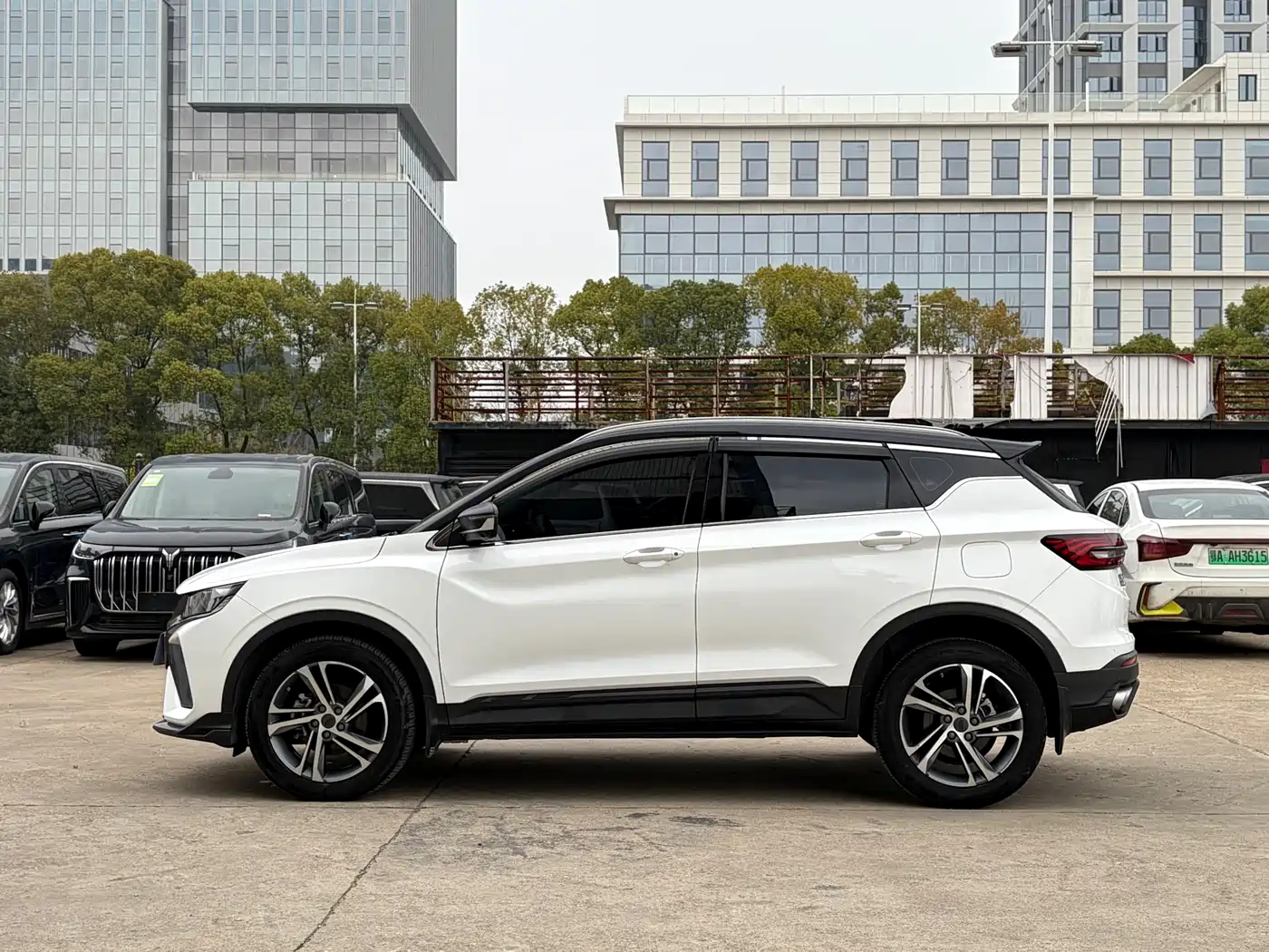 GEELY AUTOMOBILE BINYUE