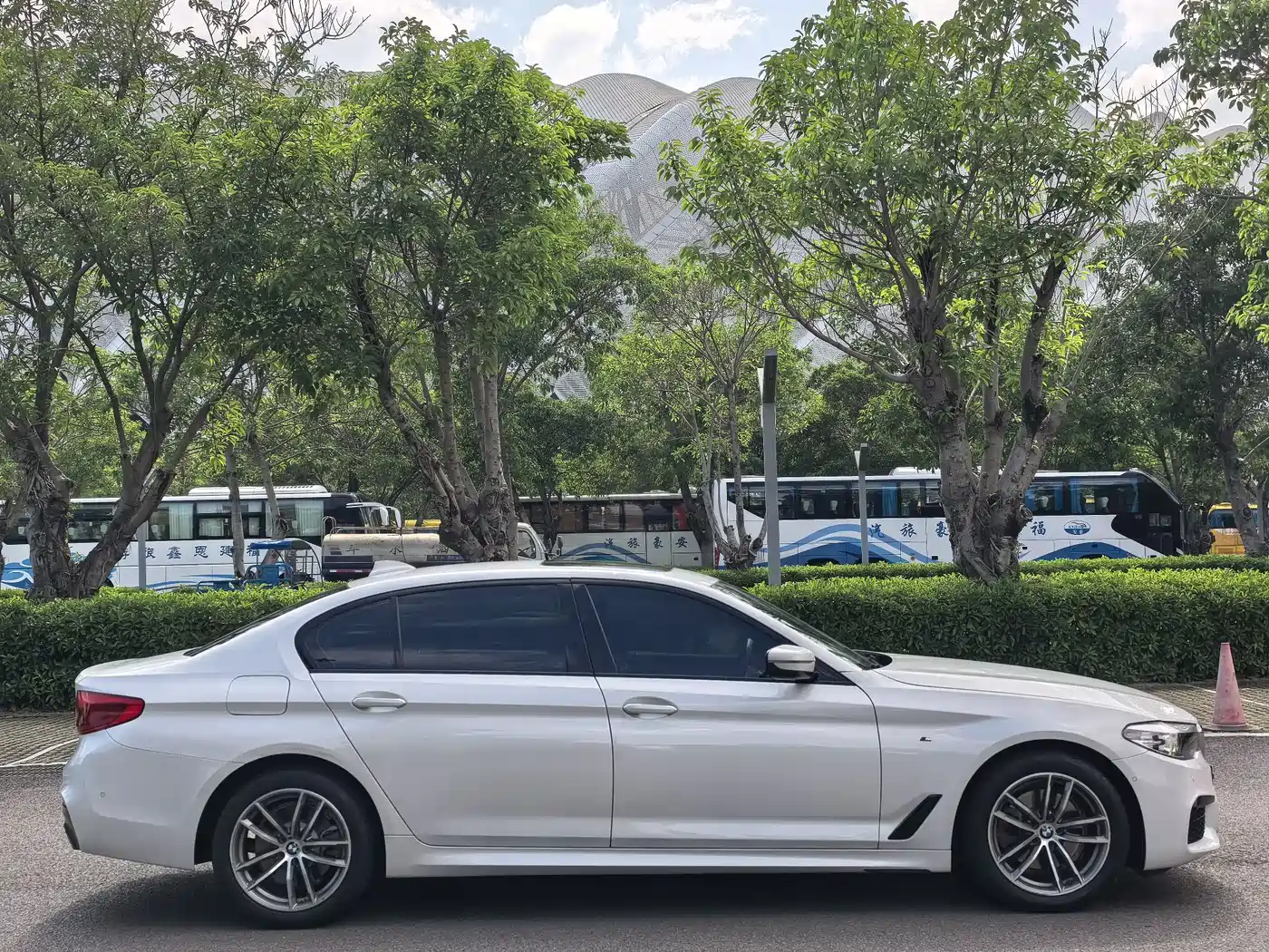 BMW 5 Series 2019 Facelift 525Li M Sport Package фото 4