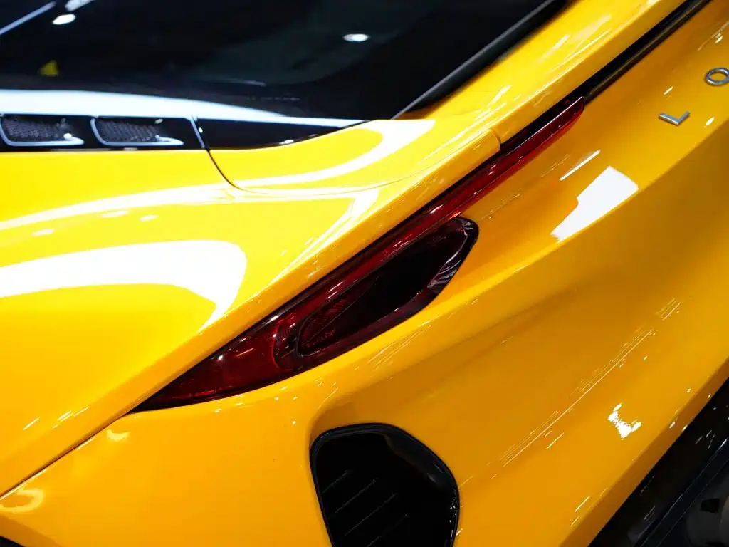 Lotus EMIRA 2024 2021 2.0T DCT First Edition