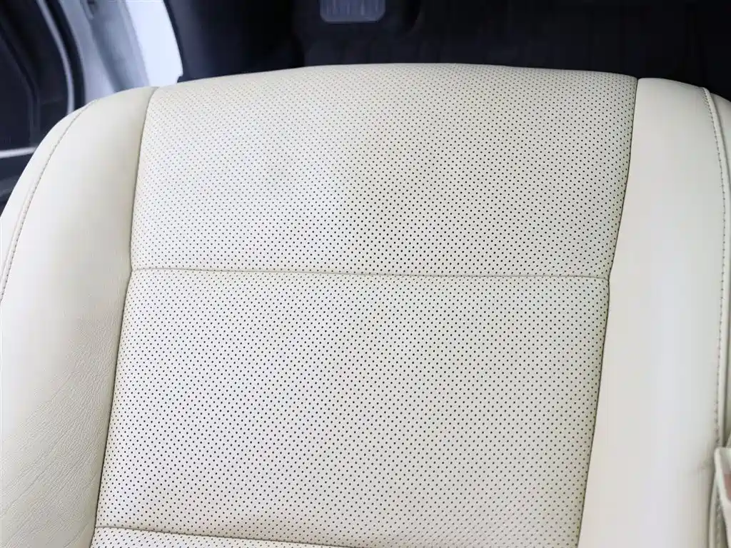 Toyota Alphard 2021 Hybrid 2.5L Premium фото 16