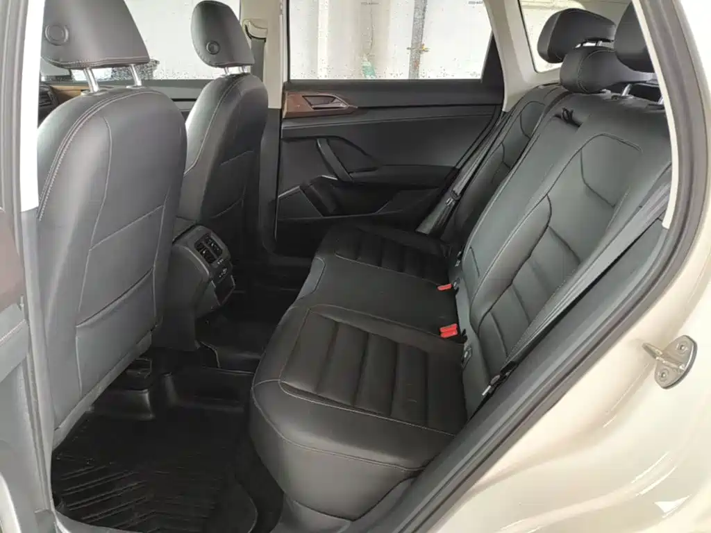 VOLKSWAGEN TUYUE