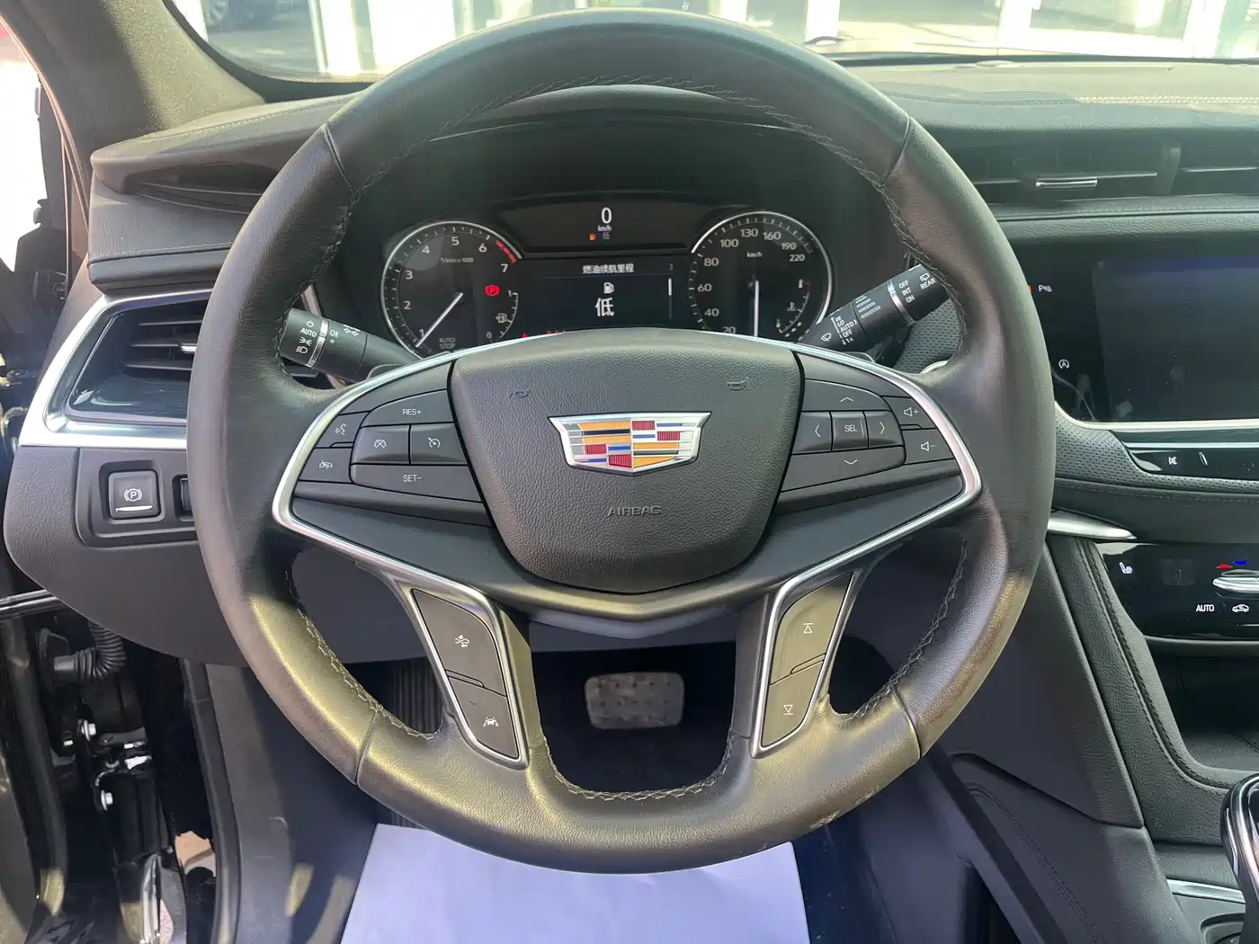 Cadillac XT5 2024 2.0T FWD Fashion Edition фото 6