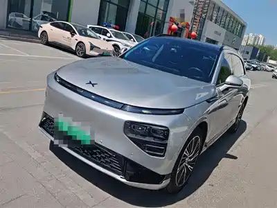 Xpeng G9