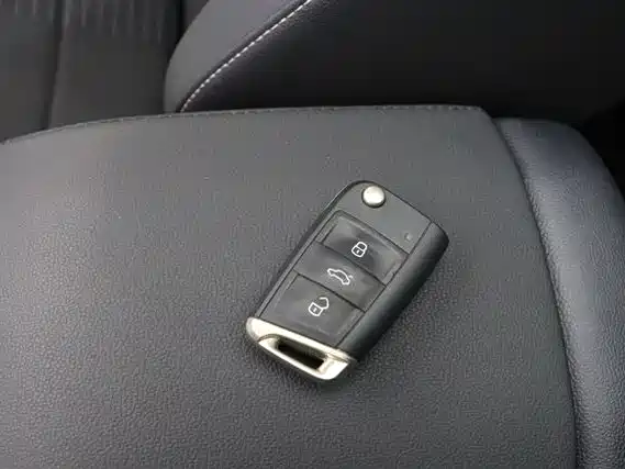 Volkswagen T-ROC 2021 280TSI DSG 2WD Elite Connected фото 9