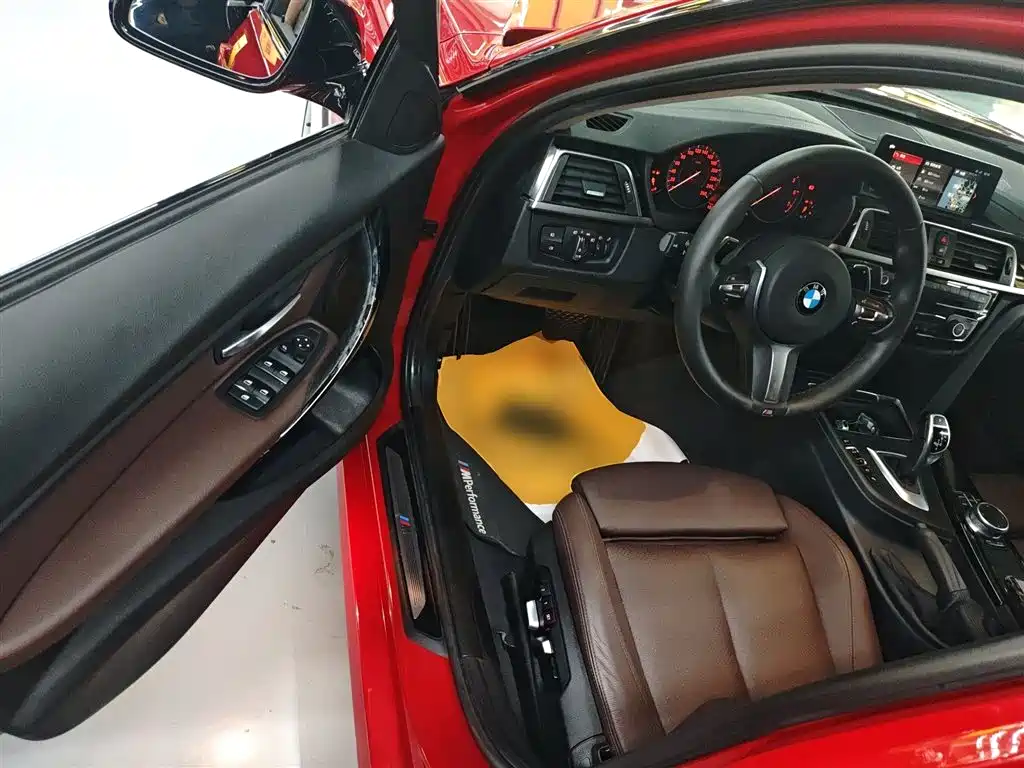 BMW 3 Series 2018 320Li Leading M Sport Package фото 12