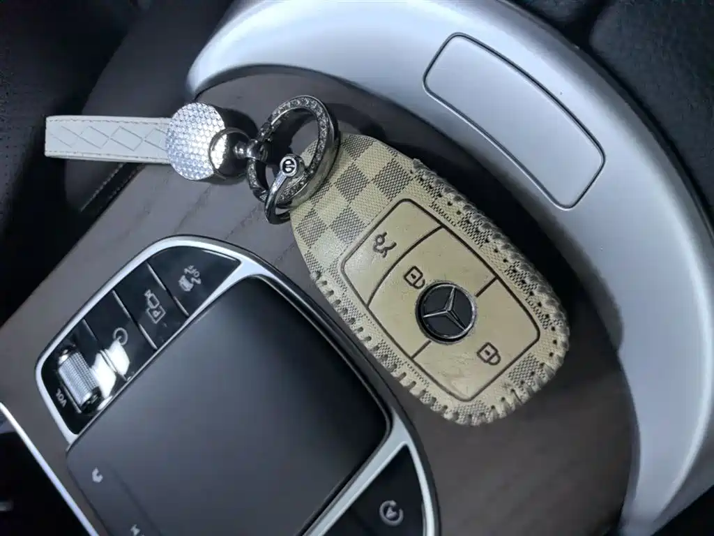 Mercedes-Benz GLC 2020 GLC 300 L 4MATIC Dynamic фото 9