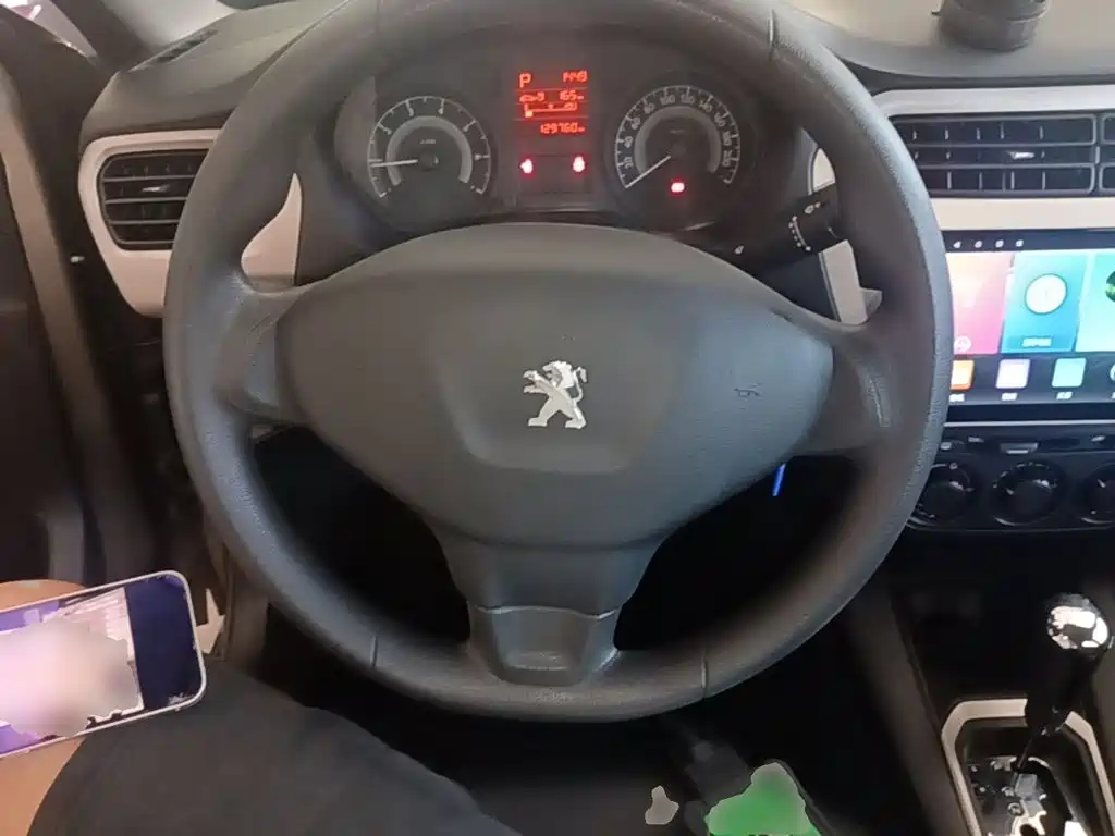 Peugeot 301 2014 2014 1.6L Automatic Comfort Edition