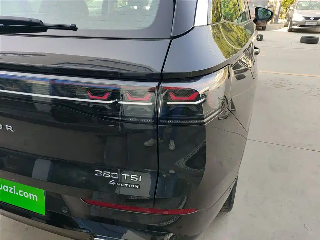 Volkswagen Talagon 2023 380TSI 4WD R-Line Touring Edition фото 8