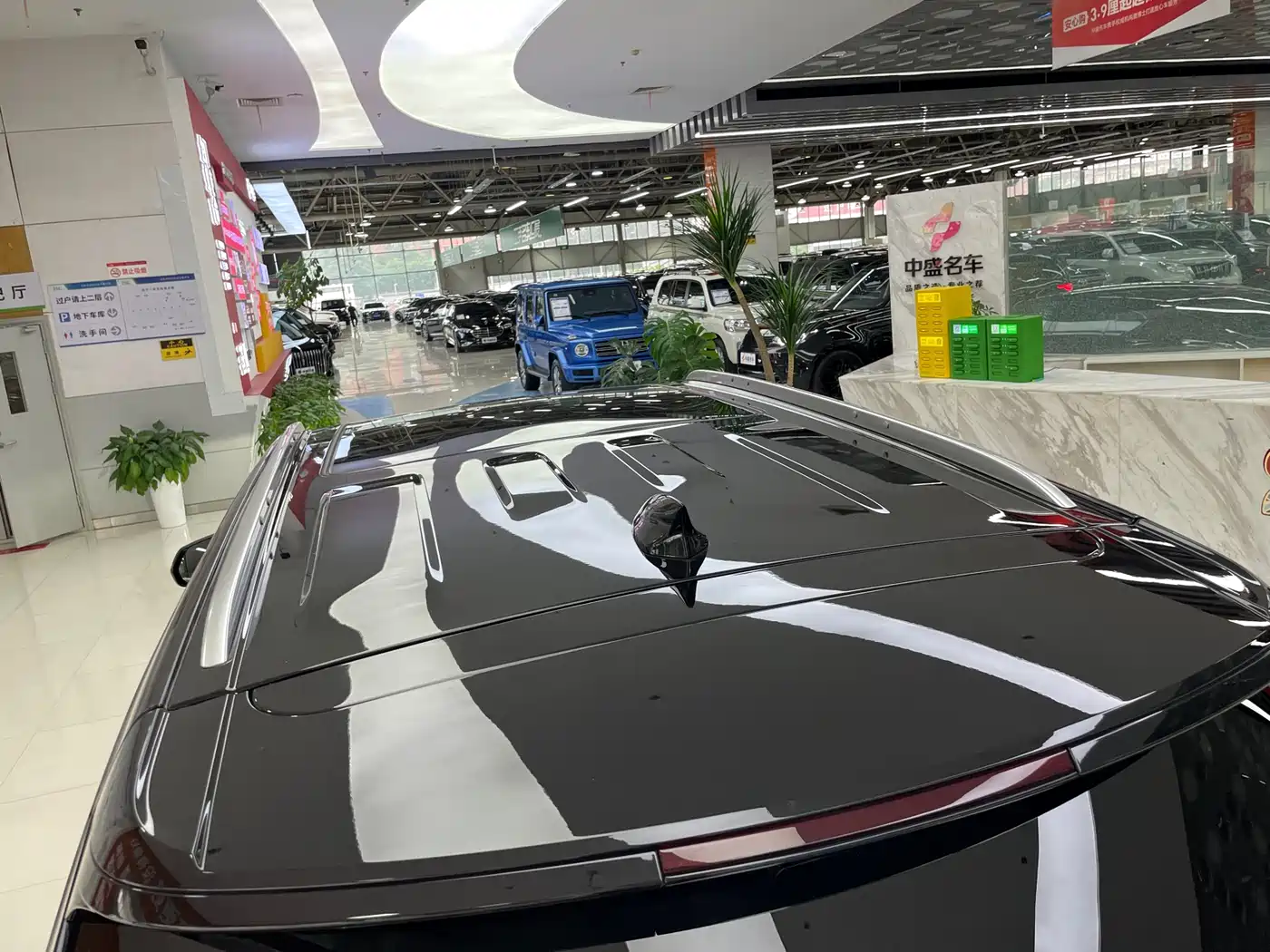 Cadillac XT6 2022 2.0T 7-Seater 4WD Luxury Edition фото 24