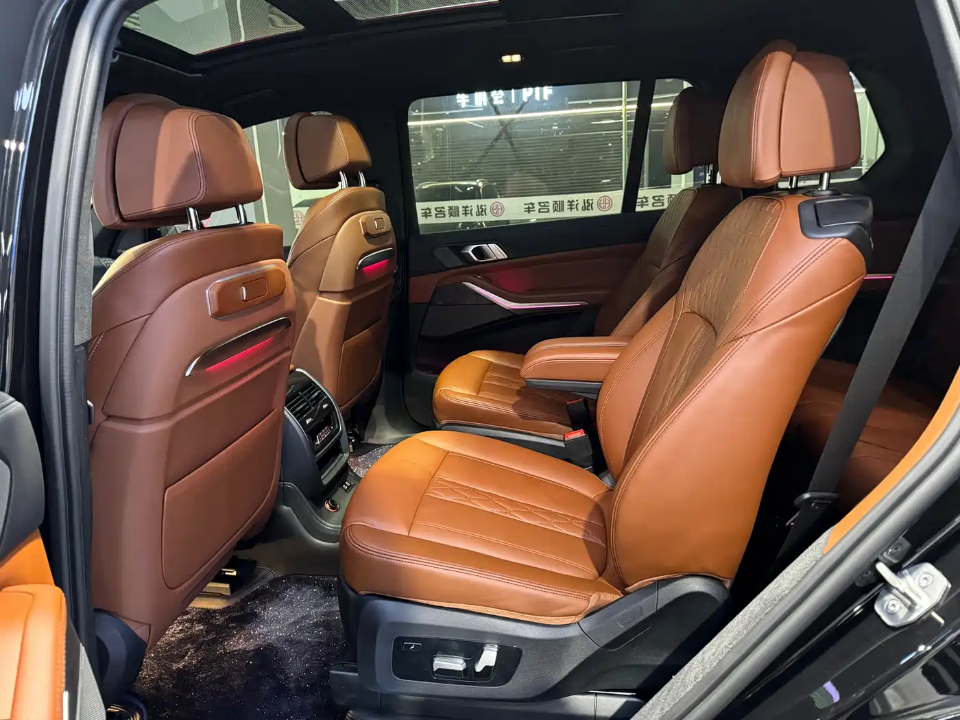 BMW X7 2023 xDrive40i Leading Luxury Package фото 5