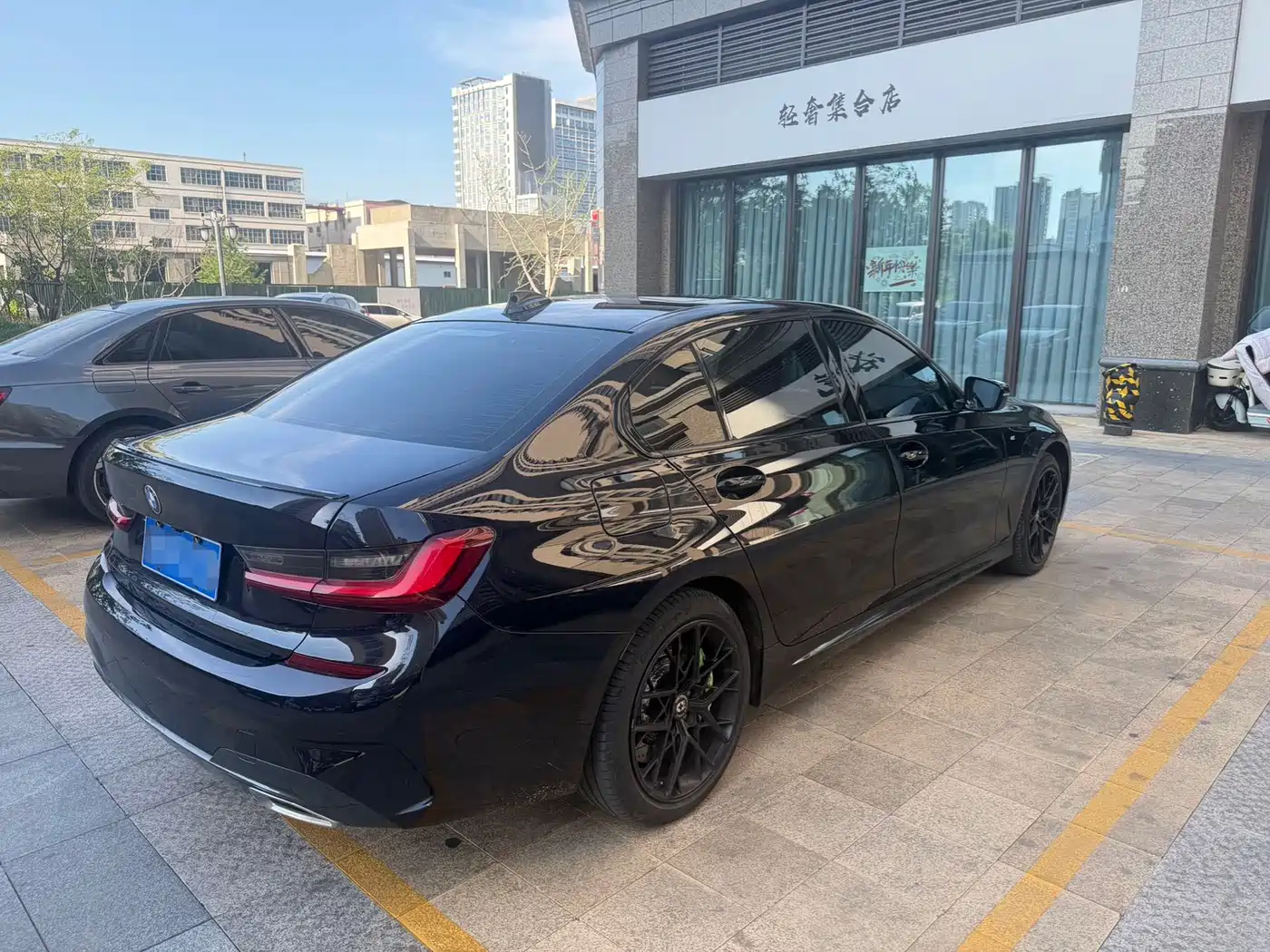 BMW 3 Series 2022 320Li M Sport Package фото 4