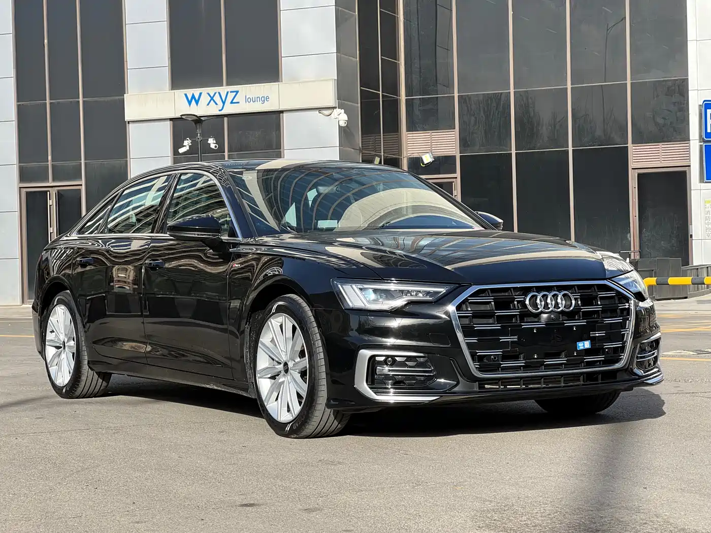 Audi A6L 2024 45 TFSI Premium Dynamic фото 3