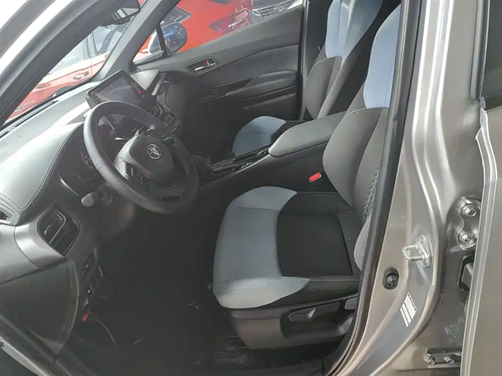 Toyota IZOA 2020 2.0L Yi Xiang CARE фото 15