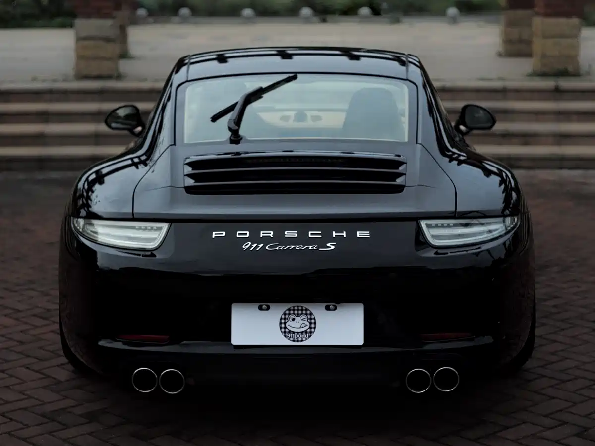 Porsche 911 2012 Carrera S 3.8L фото 3