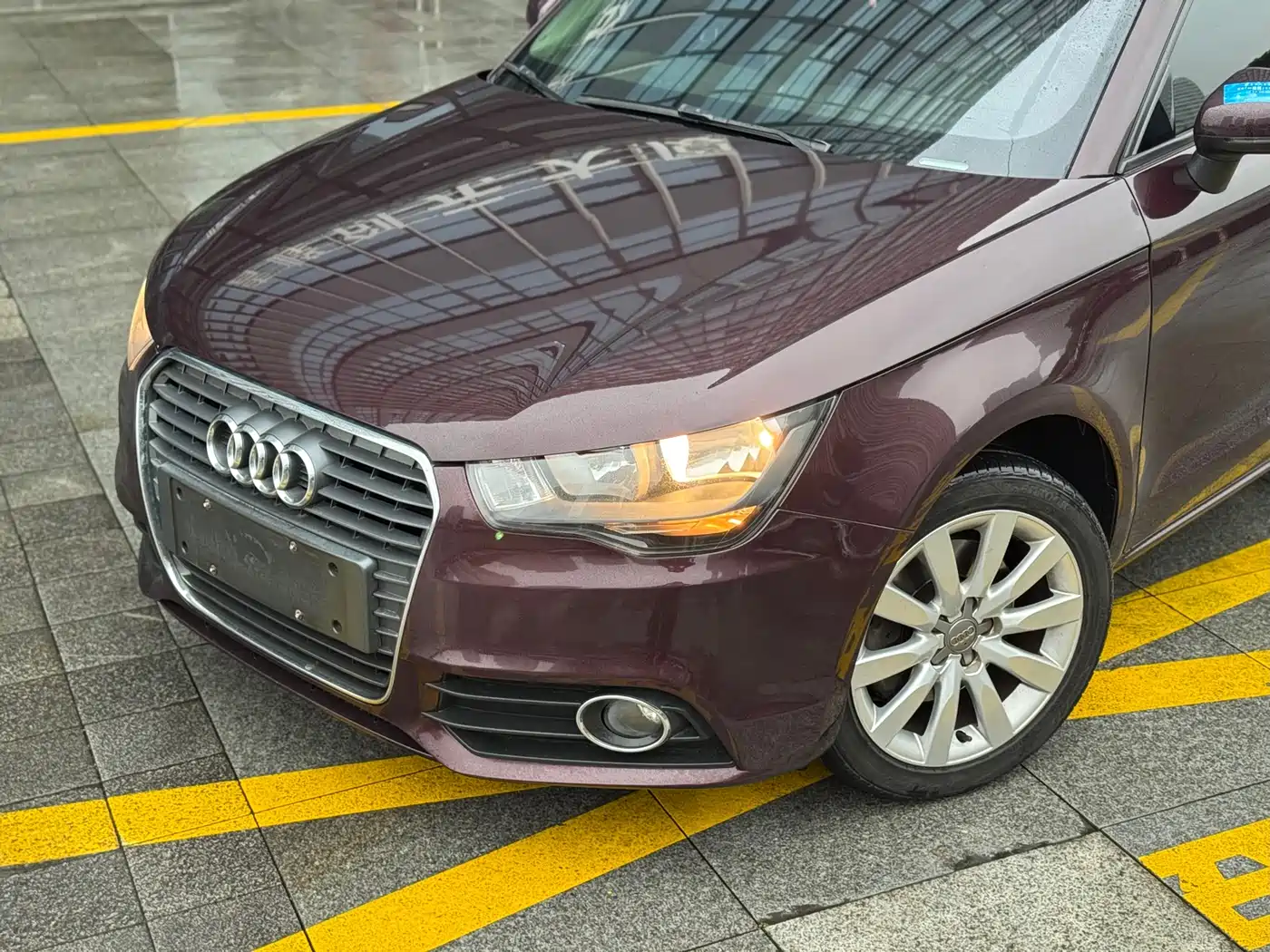 Audi A1 2013 Model 30 TFSI Sportback Ego фото 3