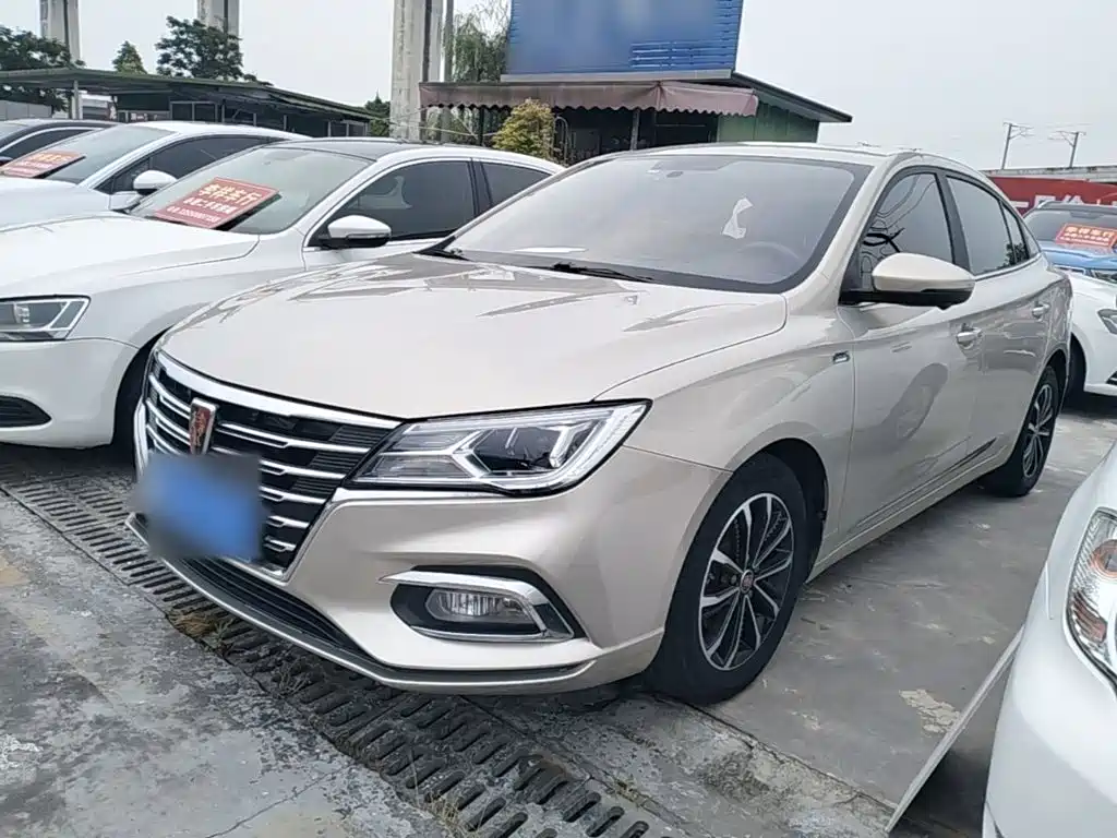 Roewe i5 2020 1.5L Automatic 4G Connected Premium Flagship Edition