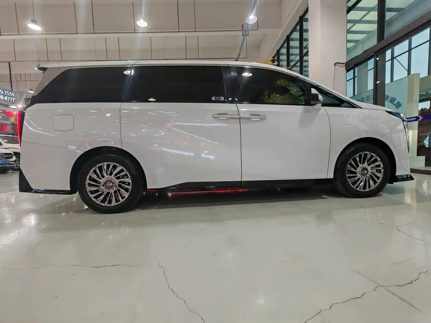 GAC Trumpchi Trumpchi M8 2023 Model Master Series 400T Flagship Edition фото 30