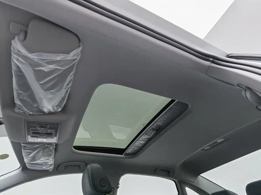 Volkswagen Lavida 2026 2026 1.5L Auto Starlight 5 Million Edition