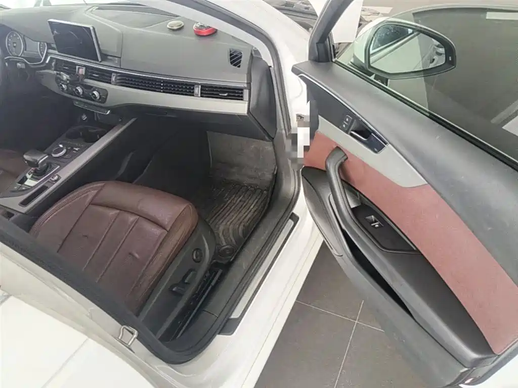 Audi A4L 2017 Plus 40 TFSI Progressive фото 11