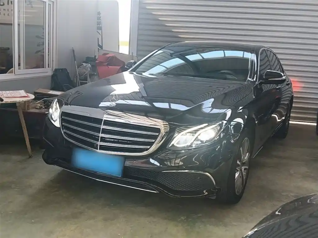 Mercedes-Benz E-Class 2019 E 300 L Fashion фото 2