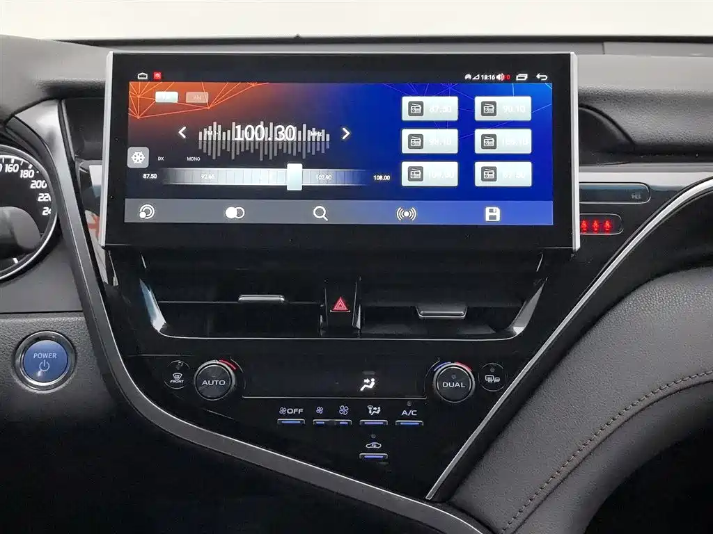 Toyota Camry 2021 Hybrid 2.5HGVP Leading Edition фото 12