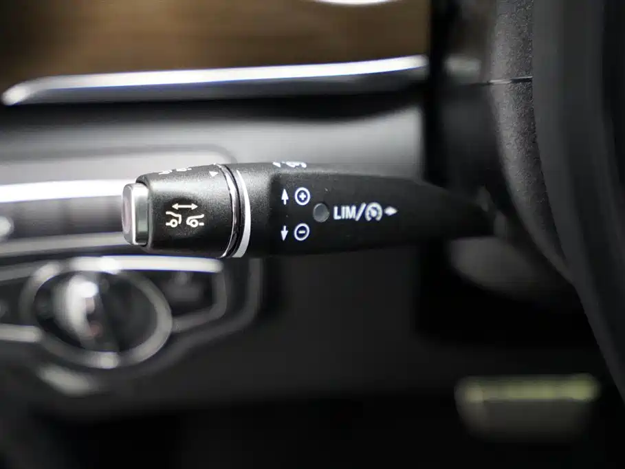 Mercedes-Benz V-Class 2022 V 260 L Long Wheelbase Prestige Edition фото 8
