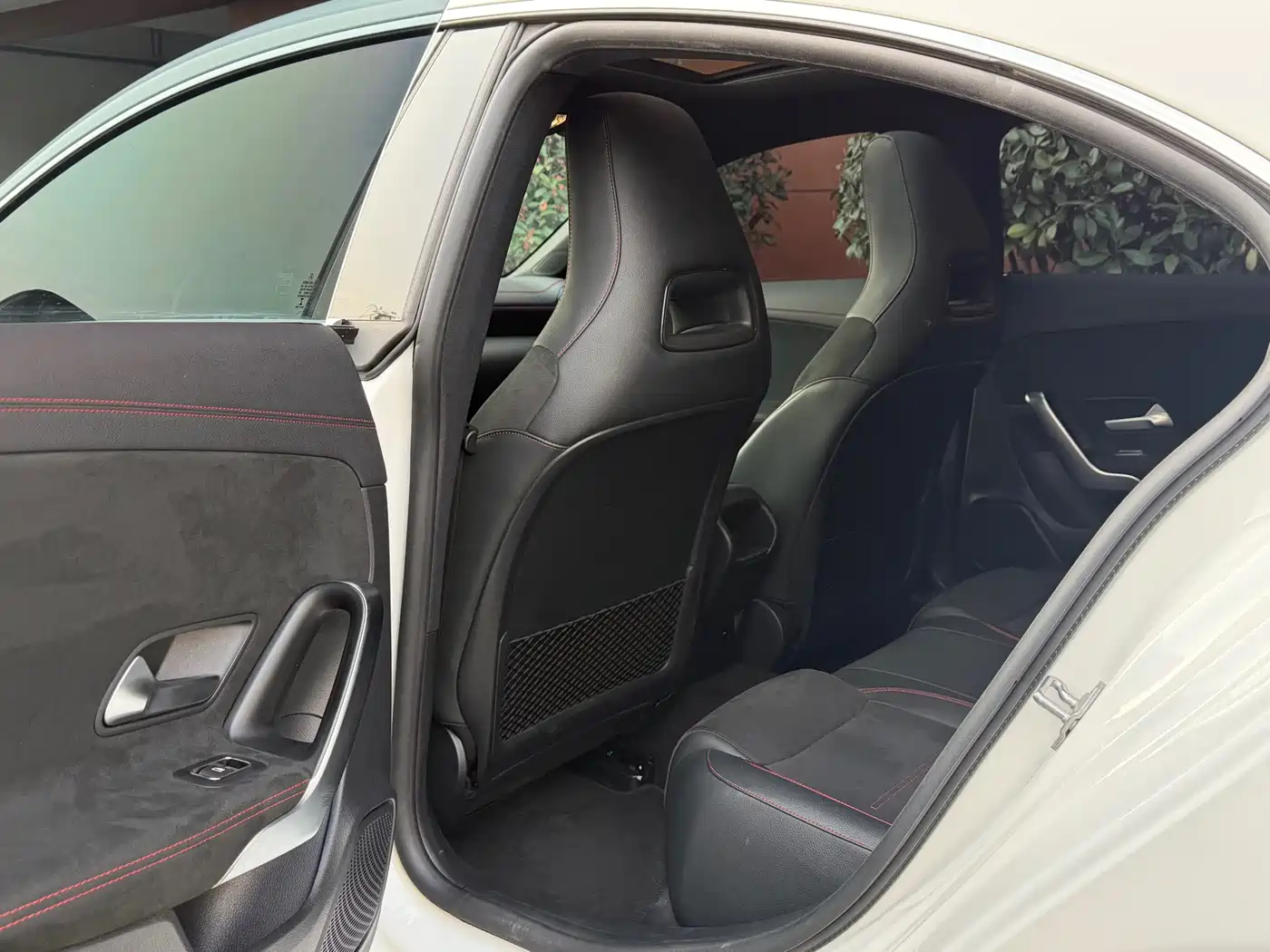 Mercedes-Benz CLA (Import) 2021 CLA 200 4MATIC фото 6