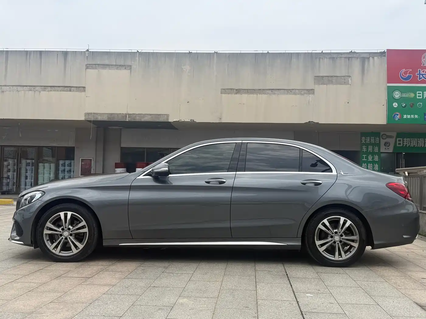Mercedes-Benz C-Class 2017 C 200 L Sport фото 20