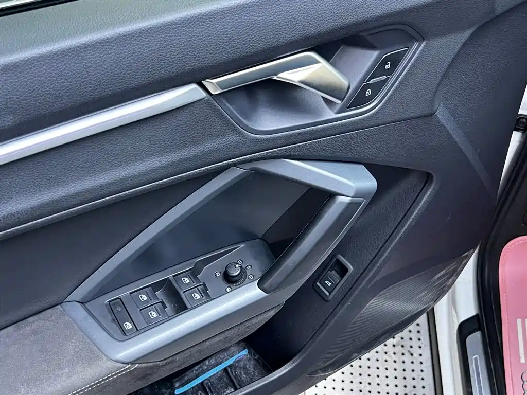Audi Q3 Sportback 2020 40 TFSI Fashion фото 16