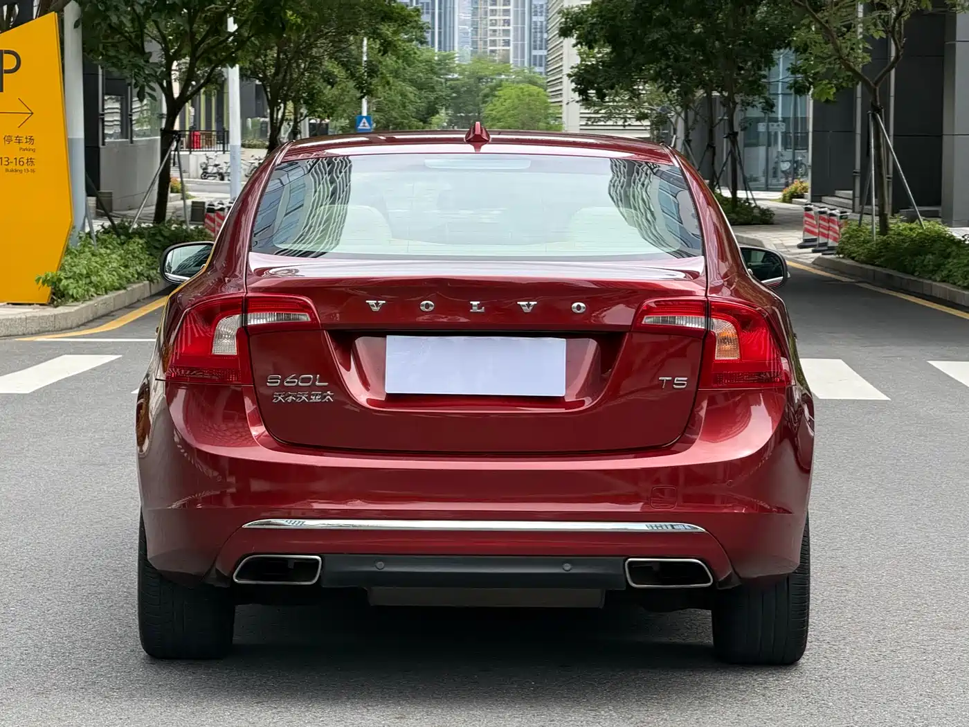 Фото 5 - Volvo S60