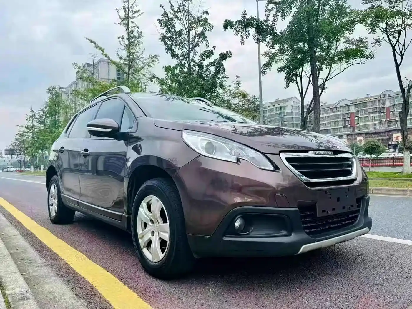 Peugeot 2008 2014 1.6L Automatic Trend Edition фото 3