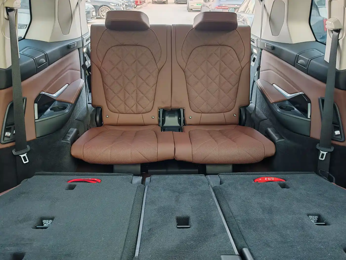 BMW X7 2023 xDrive40i Leading Luxury Package фото 21