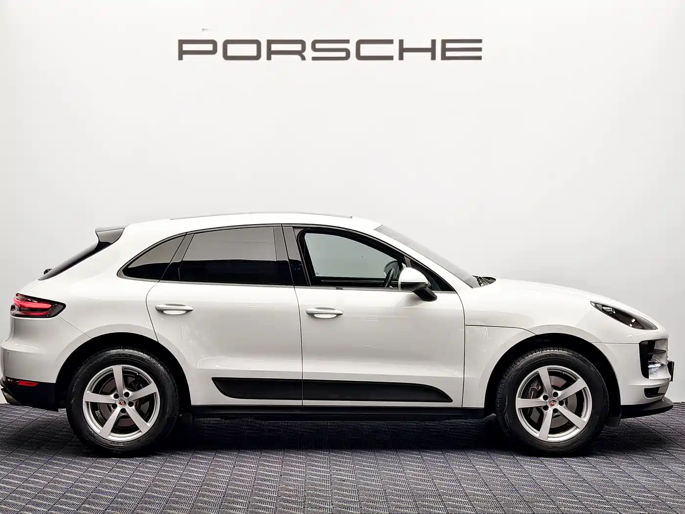 Porsche Macan 2021 Macan 2.0T фото 5