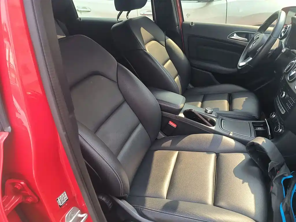 Mercedes-Benz B-Class 2017 B 200 Dynamic фото 20